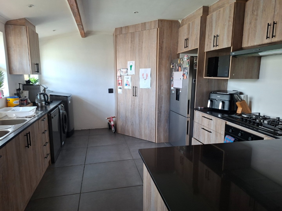 2 Bedroom Property for Sale in Groenvallei Western Cape